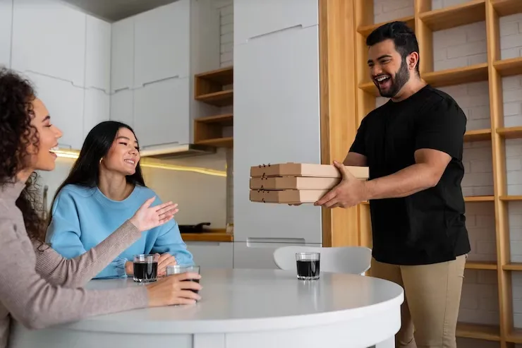 Benefits of Food Delivery Service to Customers