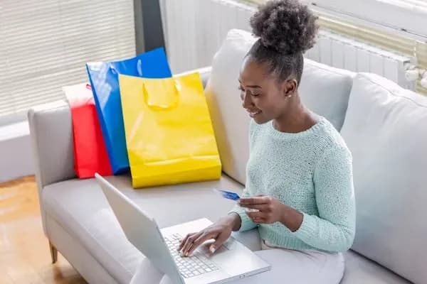 Pros and Cons of Online Shopping
